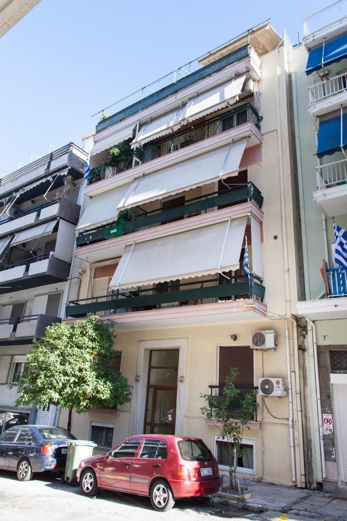 Cozy Apartment In Pireas Exterior photo